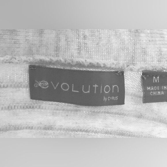 Evolution By Cyrus Wm’s Sz Med Gray Ribbed Knit Folded Collar Open Cardigan - Picture 3 of 4